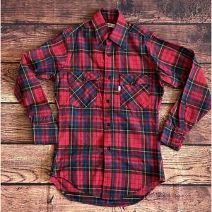 Levi's Red‎ Plaid Men's Shirt Size Small